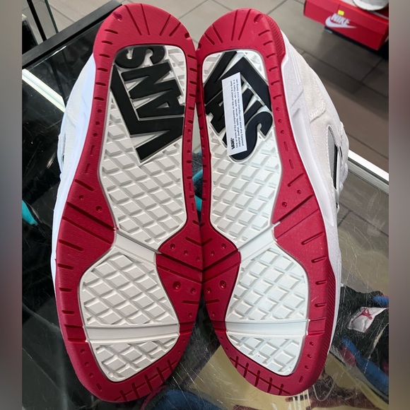 Vans Upland White Red Black Size 10 - Picture 6 of 8
